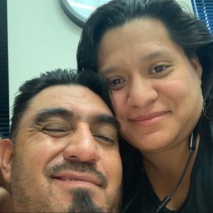 Meet your Posher, Gloria